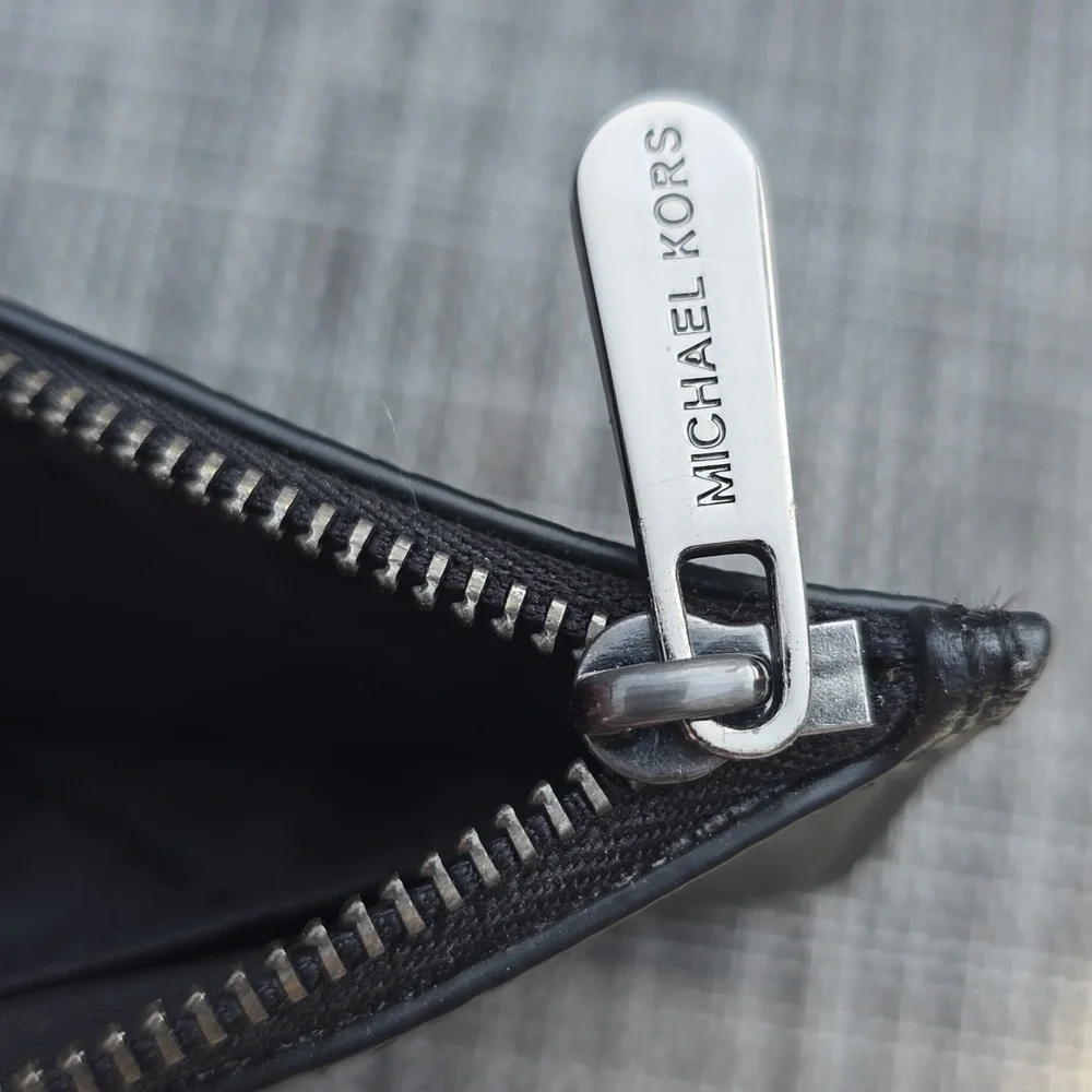 Michael Kors Jetset Card Holder With Key Ring